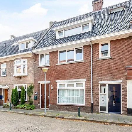 Apartment Kerkakker0 *