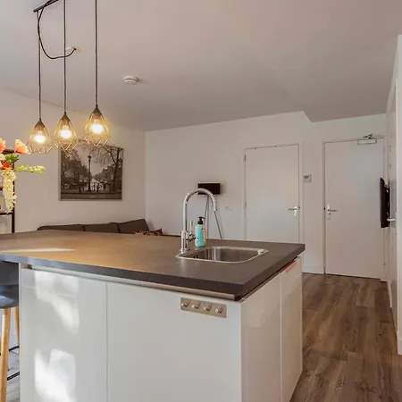 Kerkakker0 * آيندهوفن