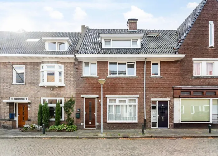 Kerkakker0 * Eindhove