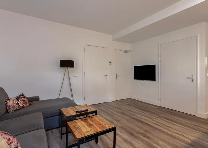 Appartement Kerkakker0 *